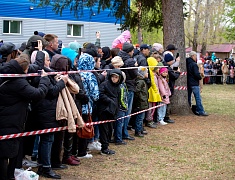 Реконструкцию боя Великой Отечественной войны показали гостям Городского парка в День Победы