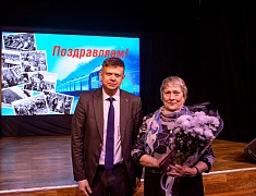 В Благовещенске наградили юбилейными медалями БАМа