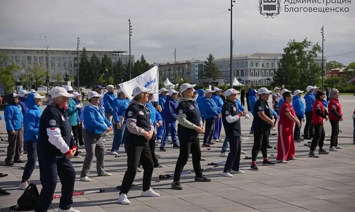 Благовещенск на один день стал городом спорта. В областном центре масштабно празднуют 170-летие! 