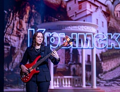 В общественно‑культурном центре прошел благотворительный концерт «Крымская весна»