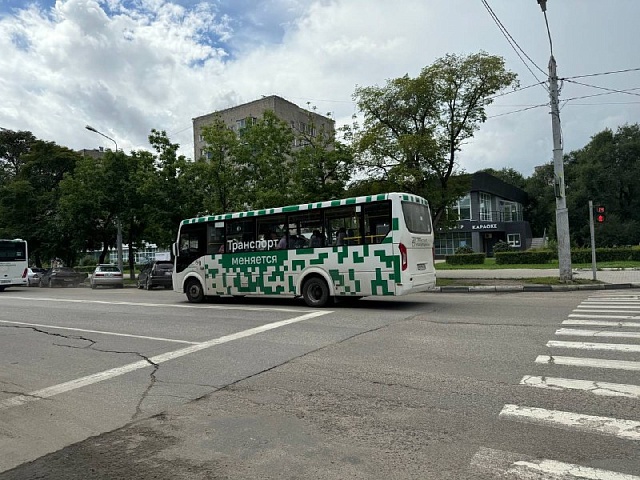 На привычные маршруты частично возвращаются автобусы областного центра