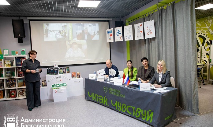 Известный фантаст Сергей Лукьяненко станет наставником для дальневосточных писателей 