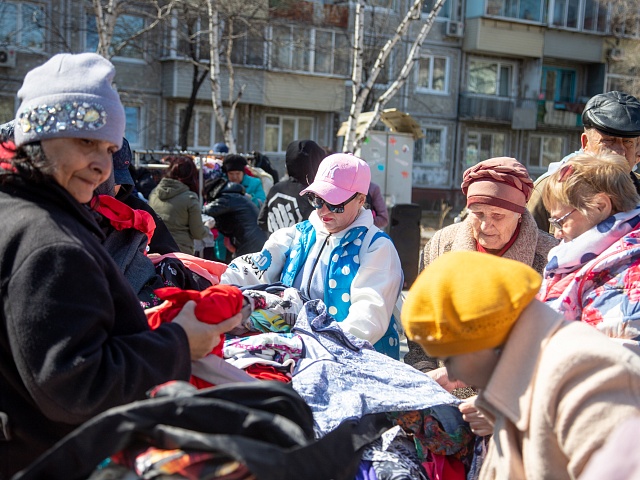 Три сотни горожан стали участниками фестиваля дарения в Благовещенске