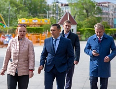 Мэр города Олег Имамеев провёл рабочее совещание по техническим вопросам подготовки главной площадки ВЭФ – Общественно-культурного центра