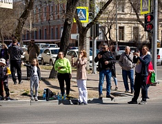 В Благовещенске спортсмены пробежали «Эстафету побед»