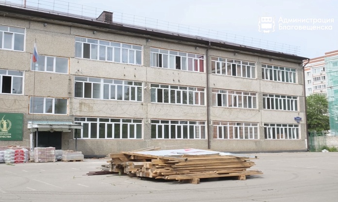 Капремонт в шестом лицее готов почти наполовину