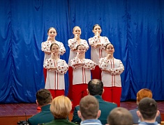 Благовещенские коллективы выступили в военном госпитале в преддверии Дня защитника Отечества