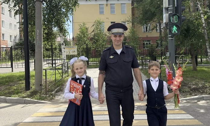 Перед новым учебным годом в благовещенской Госавтоинспекции составили памятку для всех участников дорожного движения