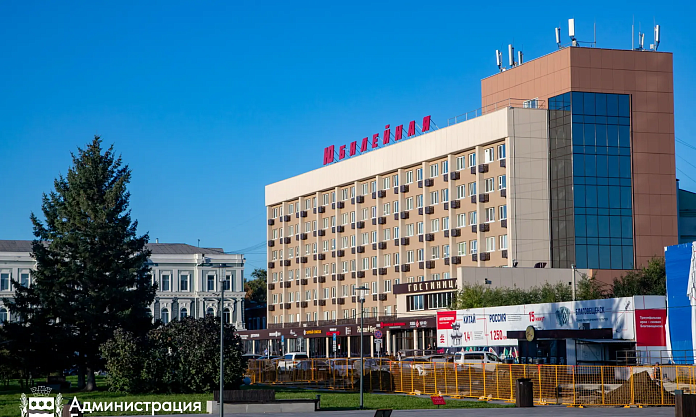 В Благовещенске построят просторную парковку в районе Дома российско‑китайской дружбы