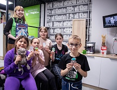 В библиотеке «Дом семьи» прошло увлекательное занятие, посвящённое Дню космонавтики