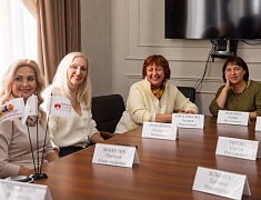 Встреча мэра Олега Имамеева с членами "звездного" жюри "Детство на Амуре"