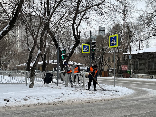 Дополнительные силы привлечены ГСТК на уборку благовещенских дорог