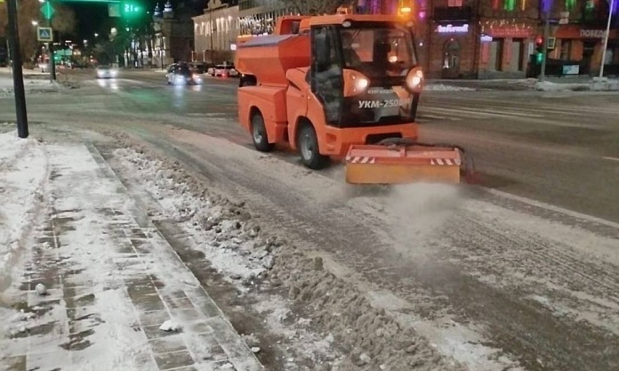 В режиме нон‑стоп: ГСТК и управляющие компании устраняют последствия снегопада