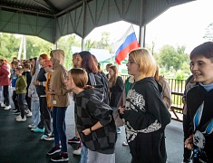 В Благовещенске проходит первая международная смена в лагере имени Гагарина