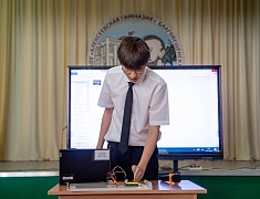 Благовещенские школьники представили свои научно-технологические проекты в рамках конкурса "Большие вызовы"