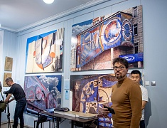 В Благовещенске открылась выставка к 70-летию Александра Тихомирова