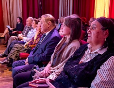 В Благовещенске наградили юбилейными медалями БАМа