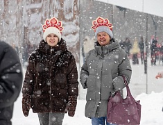 На площади Ленина и набережной Амура прошли народные гуляния в честь масленицы