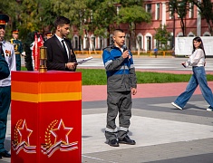 В Благовещенске зажгли Вечный огонь на площади Победы