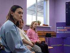 Студенты Амурской медакадемии провели мастер-класс для активистов городского корпуса волонтеров