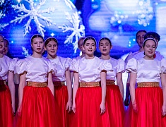 Премию мэра получили 40 талантливых школьников Благовещенска