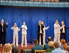 Благовещенские коллективы выступили в военном госпитале в преддверии Дня защитника Отечества