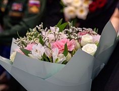 В Благовещенске открылась выставка к 70-летию Александра Тихомирова