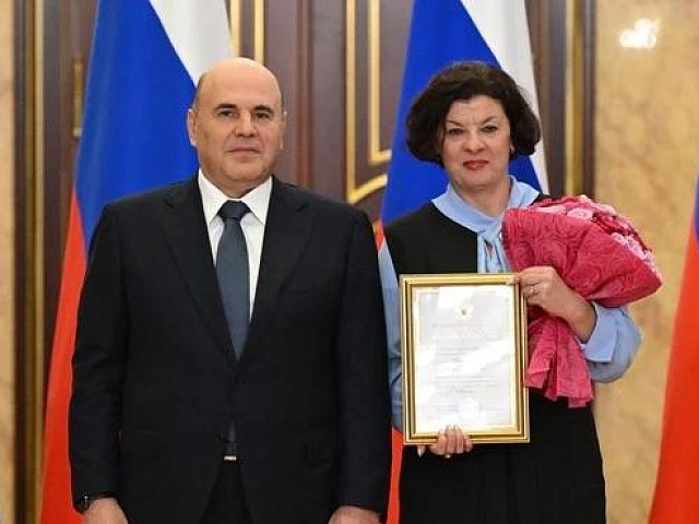 В День учителя заведующая детским садом №3 получила благодарность Правительства РФ