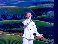 В общественно‑культурном центре прошел благотворительный концерт «Крымская весна»