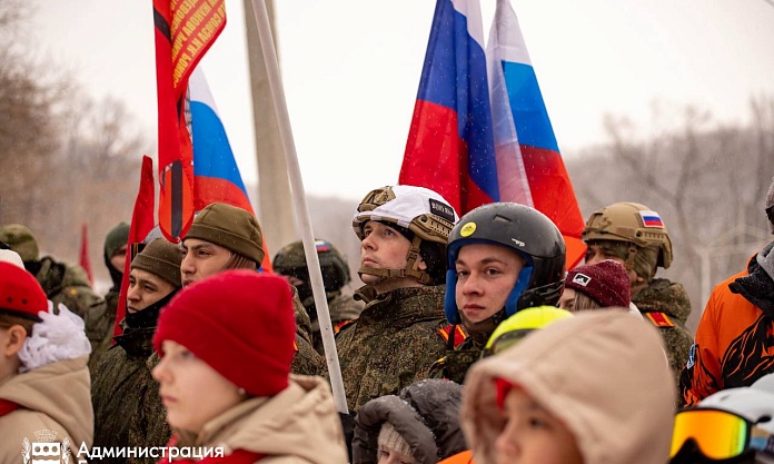 Больше 100 спортсменов поучаствовали в первенстве города по горным лыжам и сноуборду