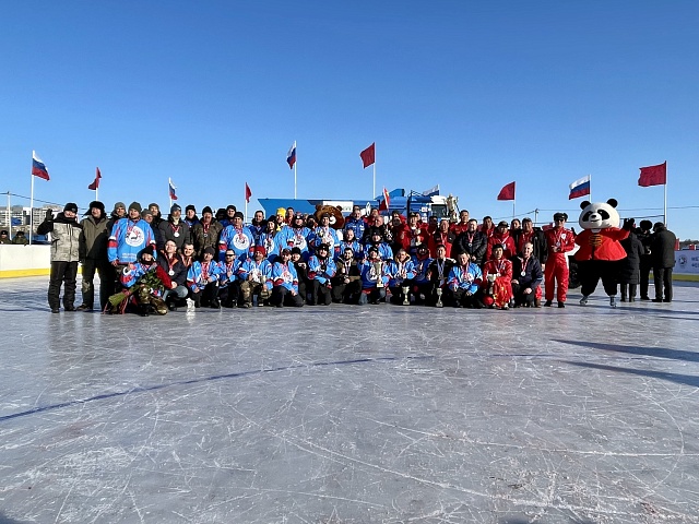 Второй день спортивного фестиваля на льду Амура завершился: у России второе и первое места