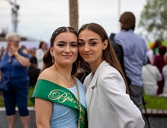 В Благовещенске отгремел выпускной