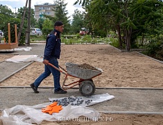 Двор на улице Пограничной в Благовещенске обзаведется детской площадкой с игровыми комплексами