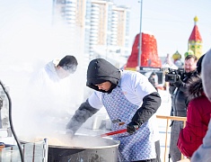 Яркий день спорта и традиций: в Благовещенске прошёл первый день ЗимФестАмур