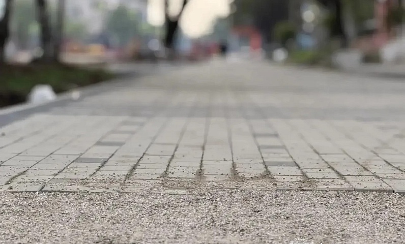 В этом году в областном центре благоустроят тротуар в переулке Южном 