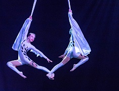 В общественно‑культурном центре прошел благотворительный концерт «Крымская весна»