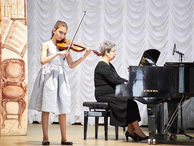 На конкурсе имени Марии Кнауф-Каминской встретятся 110 учащихся детских музыкальных школ и школ искусств