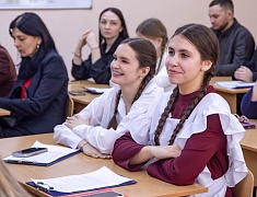 Благовещенские школьники представили будущее креативных индустрий города