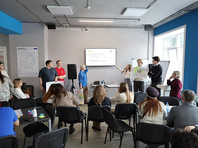 Благовещенцы могут повлиять на будущее сквера ЦЭВа. Больше 160 горожан уже предложили свои идеи 