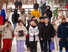 В Благовещенске прошло первенство города по горным лыжам и сноуборду, посвящённое памяти выпускника ДВОКУ, Героя России Ковтуна Андрея