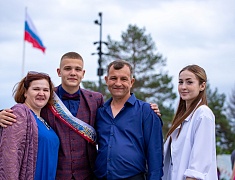 В Благовещенске отгремел выпускной