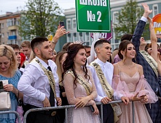 В Благовещенске отгремел выпускной