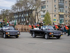 Торжественное прохождение войск в честь Дня Победы