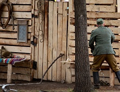 Реконструкцию боя Великой Отечественной войны показали гостям Городского парка в День Победы