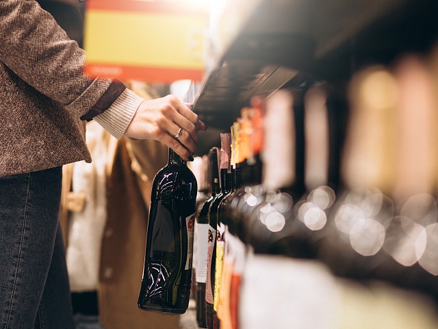 В Благовещенске ограничат продажу алкоголя в день проведения «Последнего звонка»  