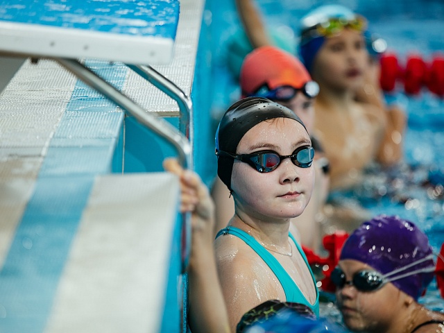 В Благовещенске амурских тренеров по плаванию научили мотивировать детей на победу