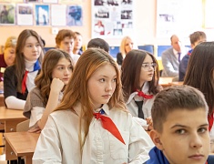 К проекту «Киноуроки в школах России» продолжают присоединяться благовещенские школы