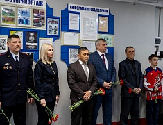 В спортивной школе №3 Благовещенска открыли уголок памяти Героя России Владимира Барахтенко